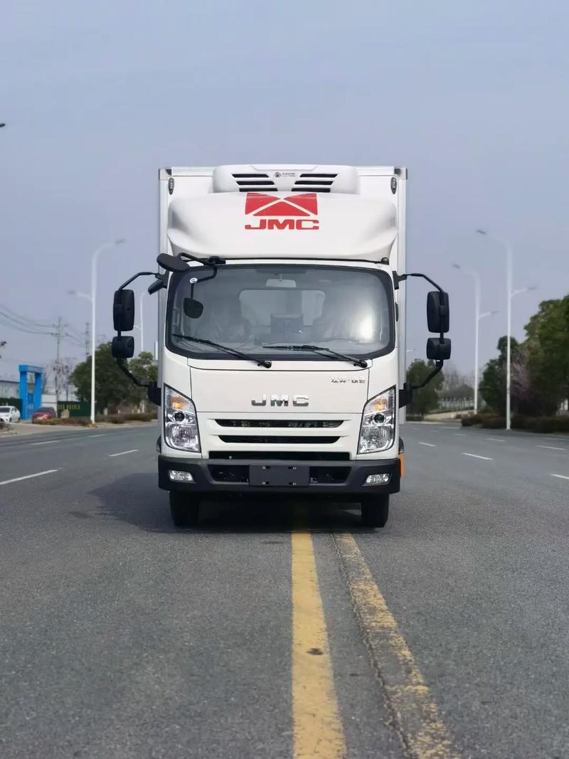 冷藏货运之旅冷藏车4.2米货拉拉找货好找吗？