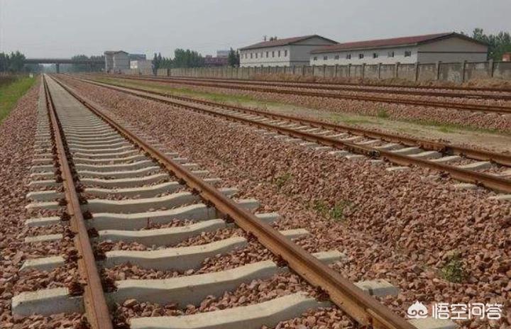 豫皖货运淮滨火车站什么时候修建的？