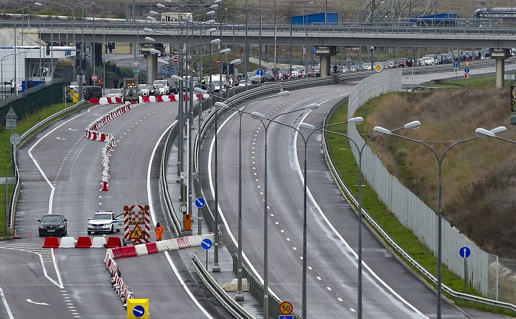 公路货运 车主b2货运资格证是驾驶员办理还是车主办理？