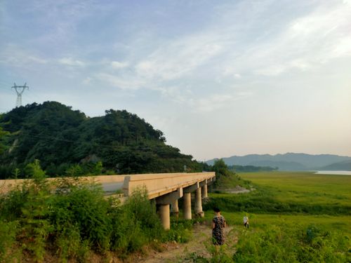 迁安短途货运大货车35吨从迁西县洒河到迁安燕山钢铁大概多少钱？