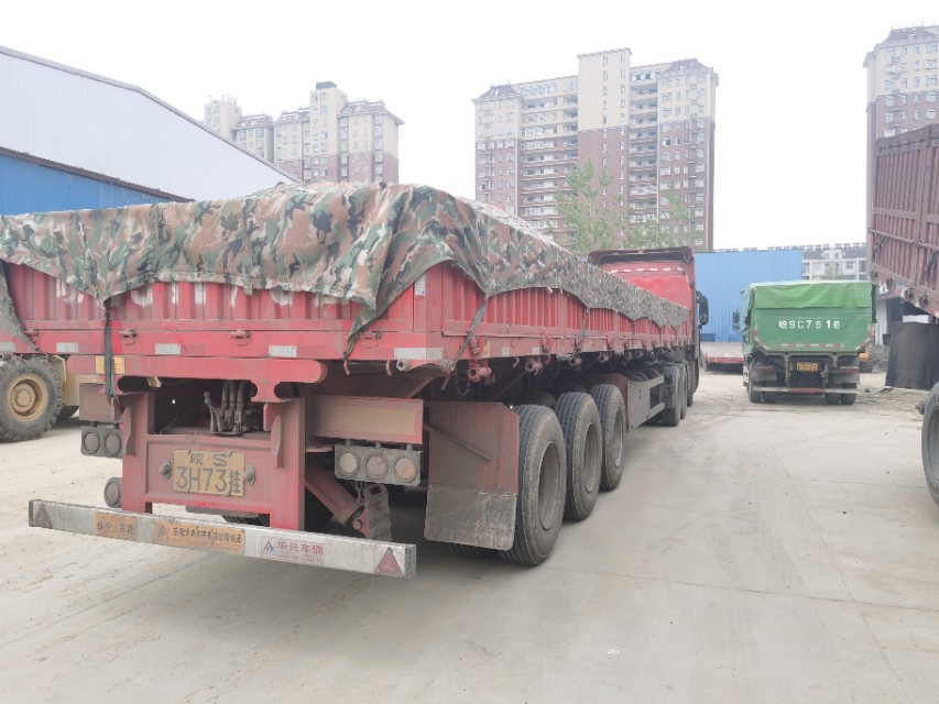 新疆货运线路30吨货物70公里多少运费？